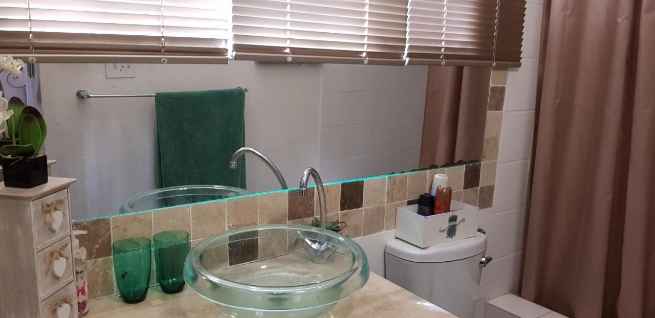 האזיביו A Farm Stay - Casablanca'S Private Cottage,No Loadshedding! מראה חיצוני תמונה